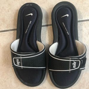 Nike sandals